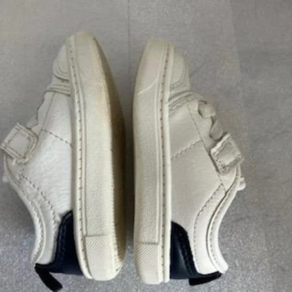 Simple Joys by Carter's Unisex Babies' Jesse Sneaker, sz 4 White and Navy Blue